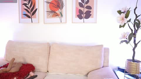 Snapshot of zahrawilliams chatting on December 19, 2024, 11:29 am Zara Williams online show from December 19, 2024, 11:29 am