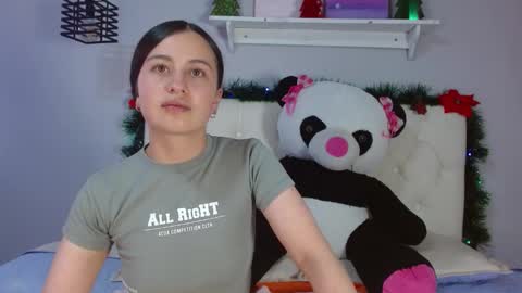 Snapshot of zaida_1 chatting on December 17, 2025, 8:48 pm Zaida online show from December 17, 2025, 8:48 pm