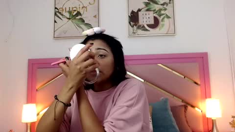 Zaira Angel online show from March 4, 2025, 5:13 pm