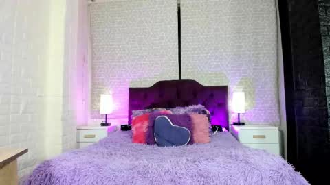 Snapshot of zamara_kleii chatting on November 5, 2025, 3:17 am Zamara Kleii online show from November 5, 2025, 3:17 am