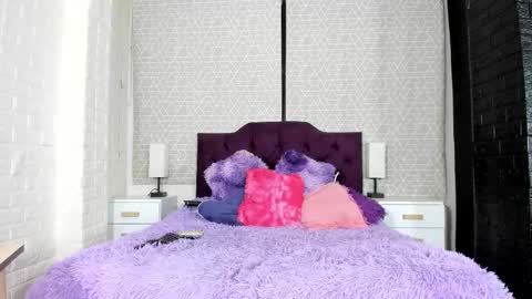 Snapshot of zamara_kleii chatting on November 8, 2025, 4:34 am Zamara Kleii online show from November 8, 2025, 4:34 am