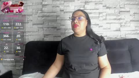 Danna online show from October 29, 2025, 12:24 am