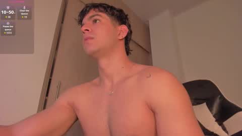 Snapshot of zamir_scott chatting on February 8, 2026, 1:25 pm zamir online show from February 8, 2026, 1:25 pm