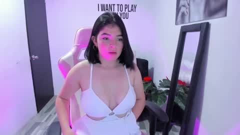 Snapshot of zamira_taylor chatting on February 19, 2025, 10:42 pm zamira_taylor online show from February 19, 2025, 10:42 pm