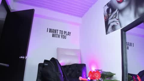 Snapshot of zamira_taylor chatting on February 26, 2025, 1:53 am zamira_taylor online show from February 26, 2025, 1:53 am
