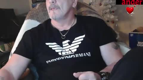 zander007 online show from February 25, 2025, 4:42 pm