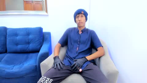 Snapshot of zane_belville chatting on May 9, 2026, 11:15 am Zane Belville online show from May 9, 2026, 11:15 am
