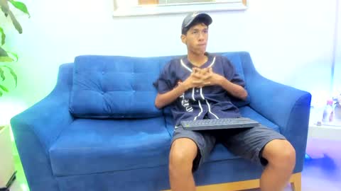 Snapshot of zane_belville chatting on May 10, 2026, 11:15 am Zane Belville online show from May 10, 2026, 11:15 am