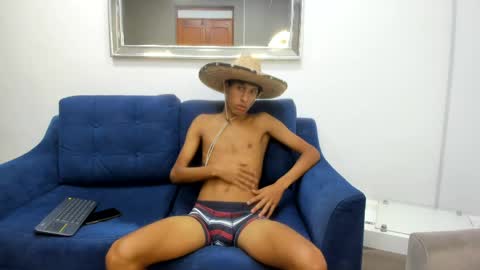 Snapshot of zane_belville chatting on May 22, 2026, 11:27 am Zane Belville online show from May 22, 2026, 11:27 am