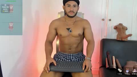 Snapshot of zane_lux chatting on December 22, 2025, 4:09 am Zane Lux online show from December 22, 2025, 4:09 am