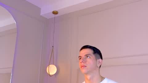 Snapshot of zanedawson chatting on October 18, 2025, 11:44 am Zane Dawson online show from October 18, 2025, 11:44 am