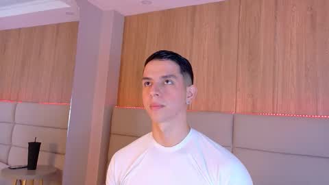 Snapshot of zanedawson chatting on November 1, 2025, 7:27 pm Zane Dawson online show from November 1, 2025, 7:27 pm