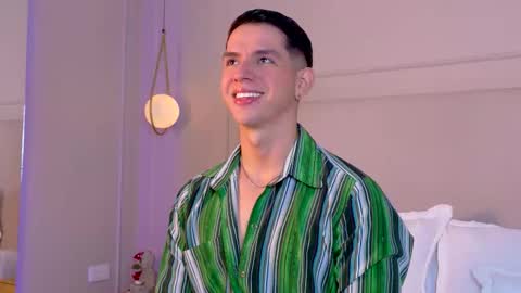 Snapshot of zanedawson chatting on November 22, 2025, 3:49 am Zane Dawson online show from November 22, 2025, 3:49 am