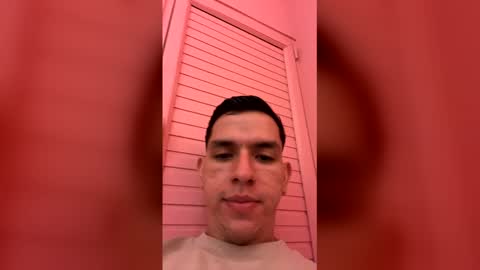 Snapshot of zanedawson chatting on December 19, 2025, 10:28 pm Zane Dawson online show from December 19, 2025, 10:28 pm