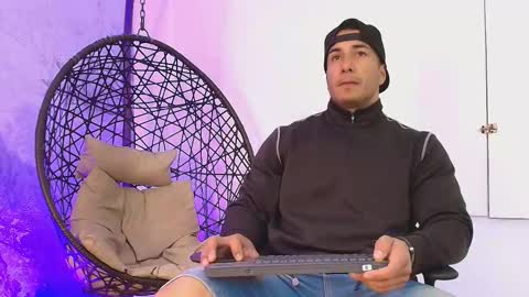 zanemaverick online show from November 14, 2025, 11:53 am