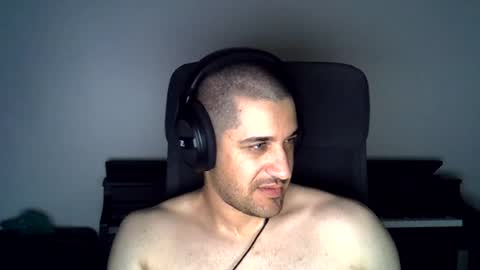 zaneygee1995 online show from August 4, 2026, 3:25 pm