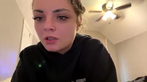 zapxxx69 online show from March 22, 2026, 5:05 pm