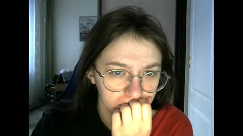 chaturcum online show from December 10, 2024, 3:30 am