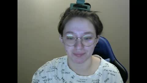 chaturcum online show from February 10, 2025, 3:03 am