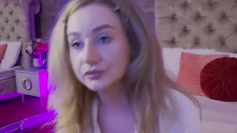 ZaraBlair online show from June 5, 2026, 1:28 pm