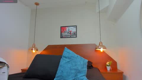 Snapshot of zarablaze6 chatting on December 5, 2025, 12:03 pm Zara online show from December 5, 2025, 12:03 pm