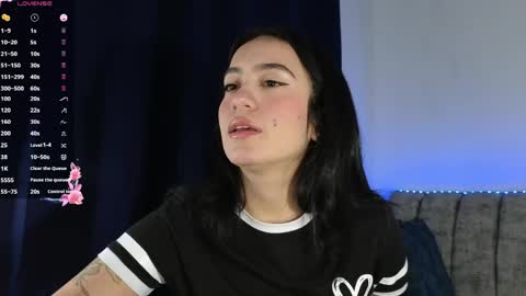 Snapshot of zaradames_ chatting on May 4, 2026, 4:41 am zaradames_ online show from May 4, 2026, 4:41 am