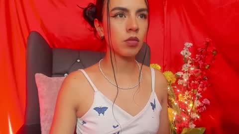 Zara . online show from February 6, 2025, 7:18 pm