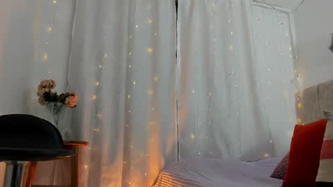 Zara . online show from February 21, 2025, 12:06 pm