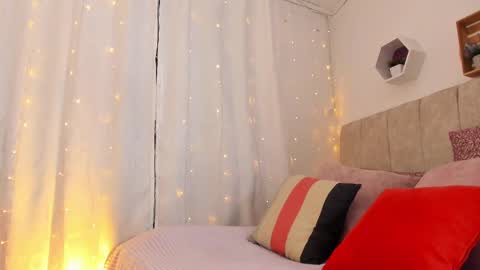 Zara . online show from March 11, 2025, 11:55 am