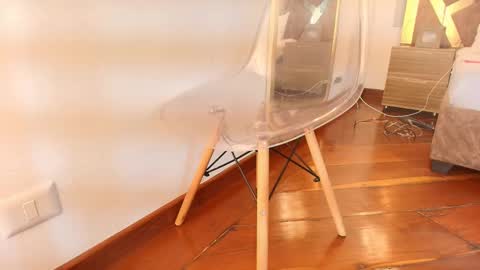 Zarah Andrews online show from October 15, 2025, 12:05 pm