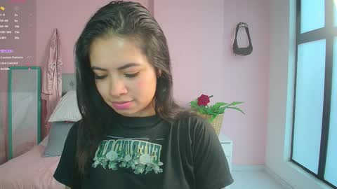 Snapshot of zarah_torres chatting on February 7, 2025, 8:42 pm Zarah online show from February 7, 2025, 8:42 pm