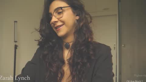 Snapshot of zarahlynch chatting on February 26, 2026, 10:09 pm Miss Lynch Next show 2911 online show from February 26, 2026, 10:09 pm