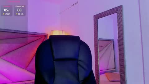 Snapshot of zaralim chatting on February 21, 2025, 3:32 pm Zara Lim online show from February 21, 2025, 3:32 pm