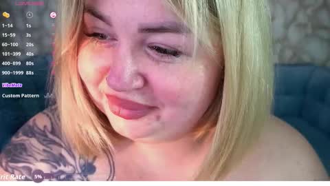 Snapshot of zarareign_ chatting on March 18, 2026, 9:29 pm Lola online show from March 18, 2026, 9:29 pm