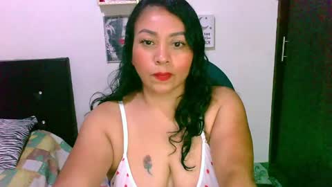 Snapshot of zaray_45bella chatting on March 28, 2026, 9:47 pm zaray online show from March 28, 2026, 9:47 pm