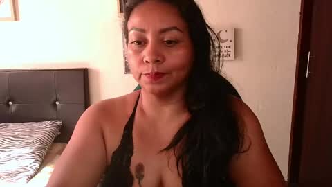 Snapshot of zaray_45bella chatting on May 24, 2026, 1:49 pm zaray online show from May 24, 2026, 1:49 pm