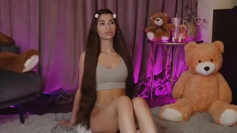 zariaavera online show from February 23, 2026, 9:12 pm