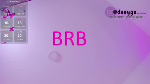 Snapshot of zarianaevanz chatting on September 12, 2025, 11:48 pm Zariana online show from September 12, 2025, 11:48 pm