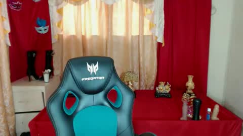 Snapshot of zarry020485 chatting on November 1, 2025, 3:30 am Zarry Zey online show from November 1, 2025, 3:30 am