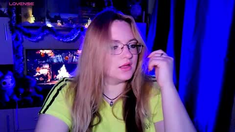 Snapshot of zayarush chatting on November 22, 2025, 10:25 am zayarush online show from November 22, 2025, 10:25 am