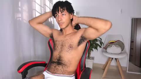 Snapshot of zayn_moreno chatting on March 10, 2026, 8:03 pm zayn 3 online show from March 10, 2026, 8:03 pm
