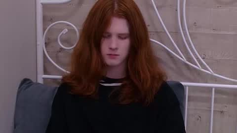 ZAYN online show from October 15, 2025, 5:07 am