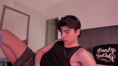 Snapshot of zayotto chatting on January 17, 2026, 7:46 am Hii im Zay. I save money for education. PVT Open. online show from January 17, 2026, 7:46 am