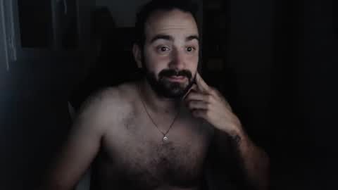 Snapshot of zazou3113 chatting on March 5, 2025, 6:34 pm Grizzly Bear online show from March 5, 2025, 6:34 pm