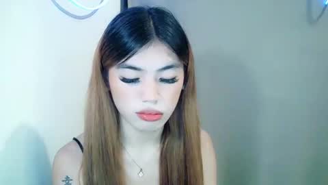 Snapshot of zeah_rev21 chatting on June 27, 2026, 4:12 pm zeah_rev21 online show from June 27, 2026, 4:12 pm