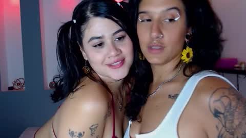 Snapshot of zean_lee chatting on February 11, 2026, 4:23 pm Karolyne online show from February 11, 2026, 4:23 pm