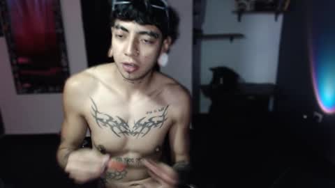 Snapshot of zeldrissss chatting on January 17, 2026, 3:28 pm Zeldris online show from January 17, 2026, 3:28 pm