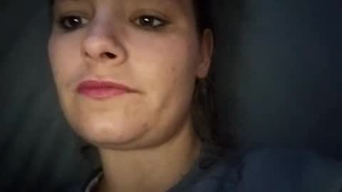 KENDAL Kaylee online show from December 21, 2025, 8:43 am