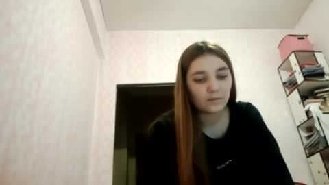 Snapshot of zeniabrossoit chatting on March 30, 2026, 12:17 pm zeniabrossoit online show from March 30, 2026, 12:17 pm