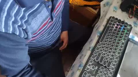 zenonsex online show from March 20, 2026, 4:23 pm